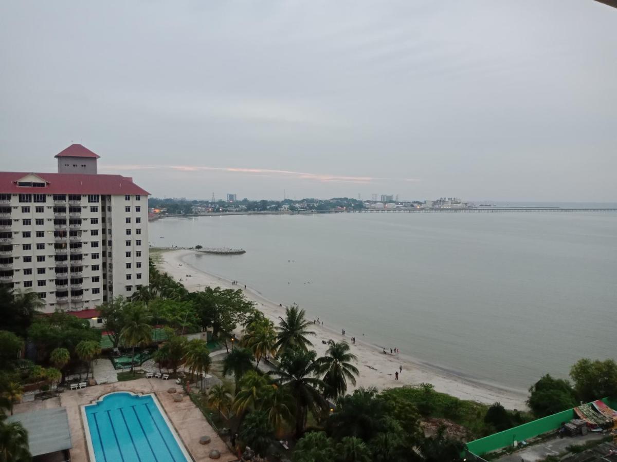 Glory Beach Resort Private Penthouse ポートディクソン エクステリア 写真