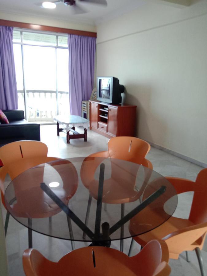 Glory Beach Resort Private Penthouse ポートディクソン エクステリア 写真