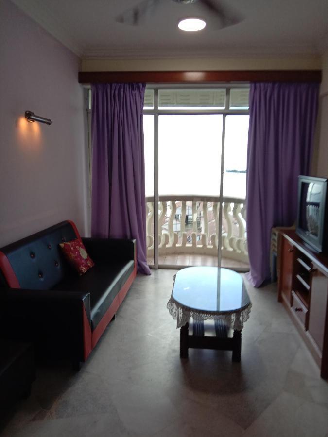 Glory Beach Resort Private Penthouse ポートディクソン エクステリア 写真