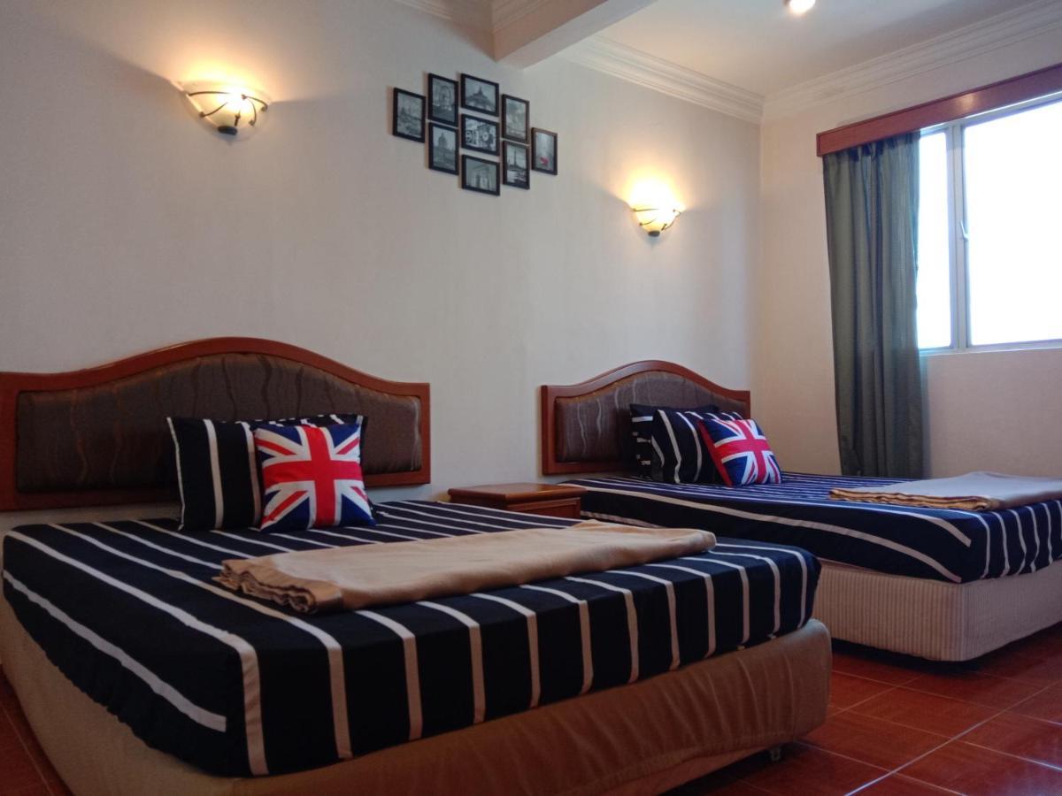 Glory Beach Resort Private Penthouse ポートディクソン エクステリア 写真